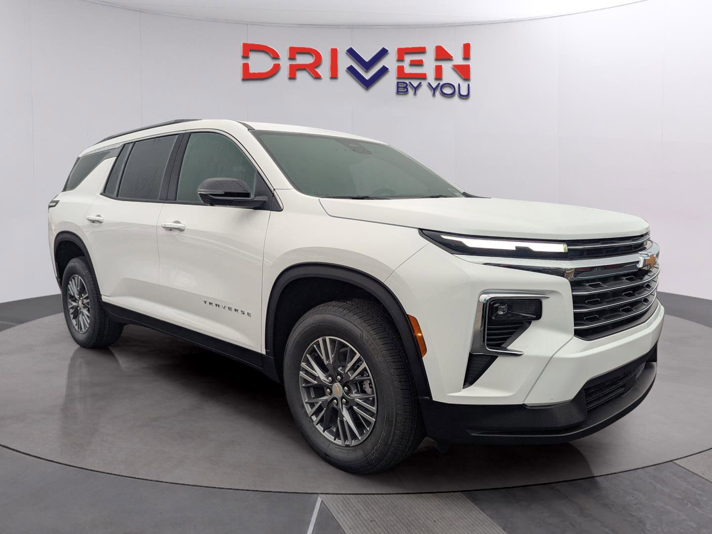 New 2026 Chevrolet Traverse LT image 7