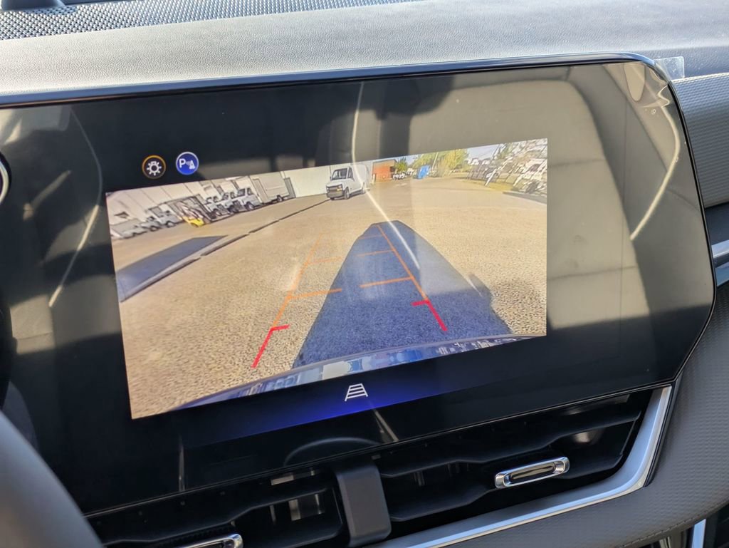 New 2026 Chevrolet Equinox LT image 25