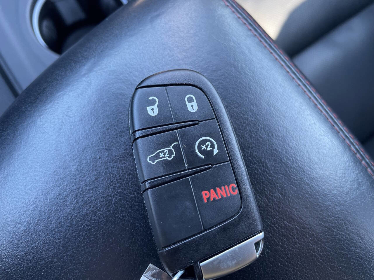 Used 2023 Dodge Durango GT AWD/4WD image 34