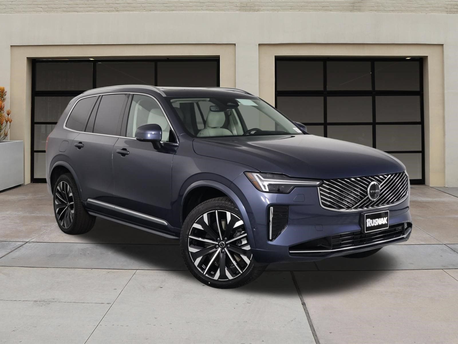 New 2026 Volvo XC90 T8 Ultra w/ Protection Package AWD/4WD image 19