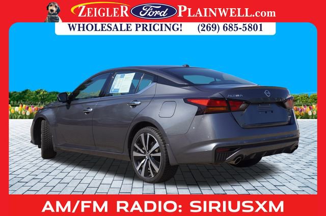 Used 2019 Nissan Altima 2.5 Platinum image 3
