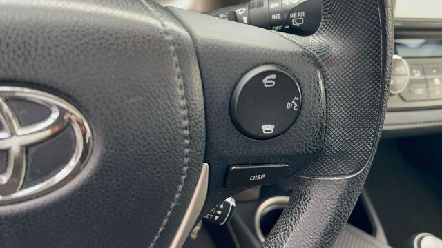 Used 2015 Toyota RAV4 XLE AWD/4WD image 17