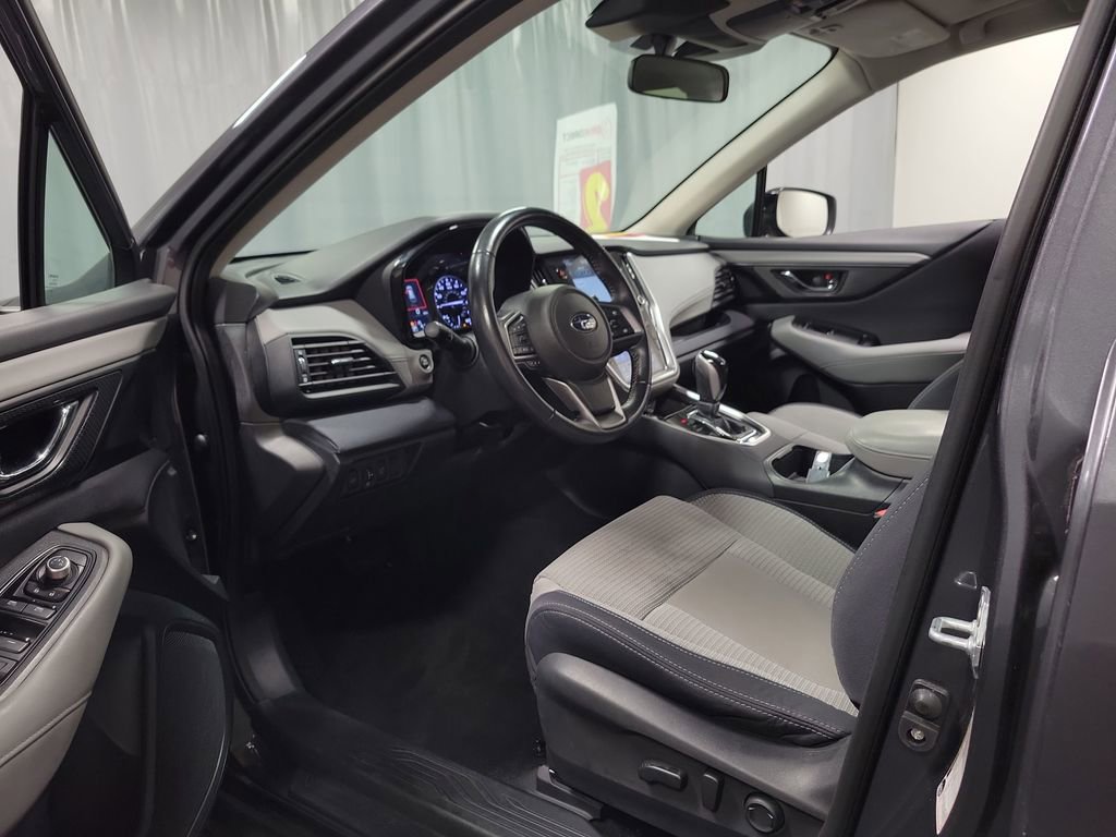 Used 2023 Subaru Outback Premium AWD/4WD image 12