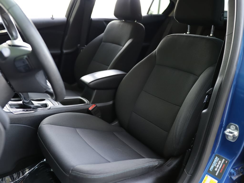 Used 2018 Chevrolet Cruze LT w/ Convenience Package FWD image 20
