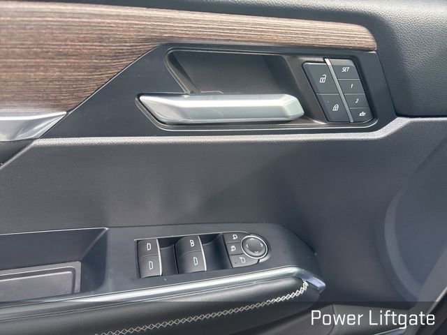 Used 2024 GMC Acadia Denali w/ LPO, Floor Liner Package image 31