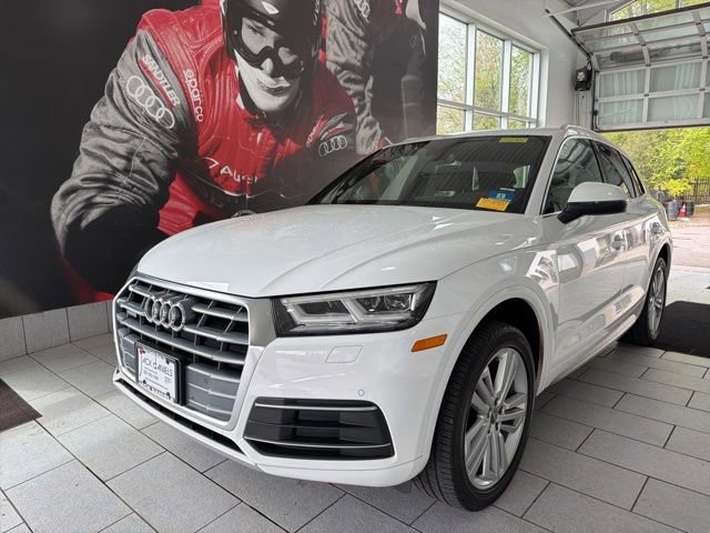 Used 2020 Audi Q5 2.0T Premium Plus w/ Premium Plus Package