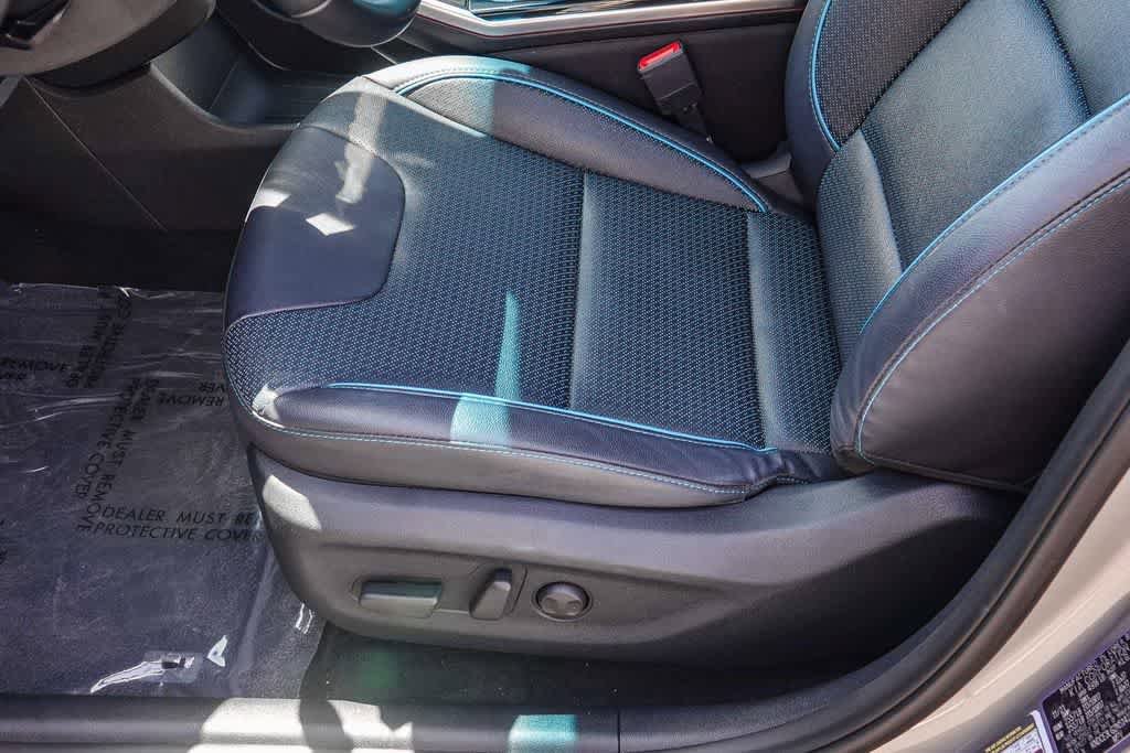 Certified 2022 Kia Niro EX Premium FWD image 20
