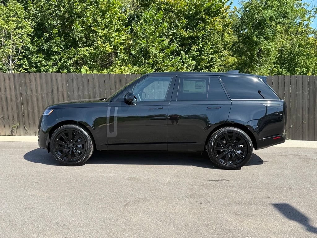 New 2026 Land Rover Range Rover SE AWD/4WD image 2
