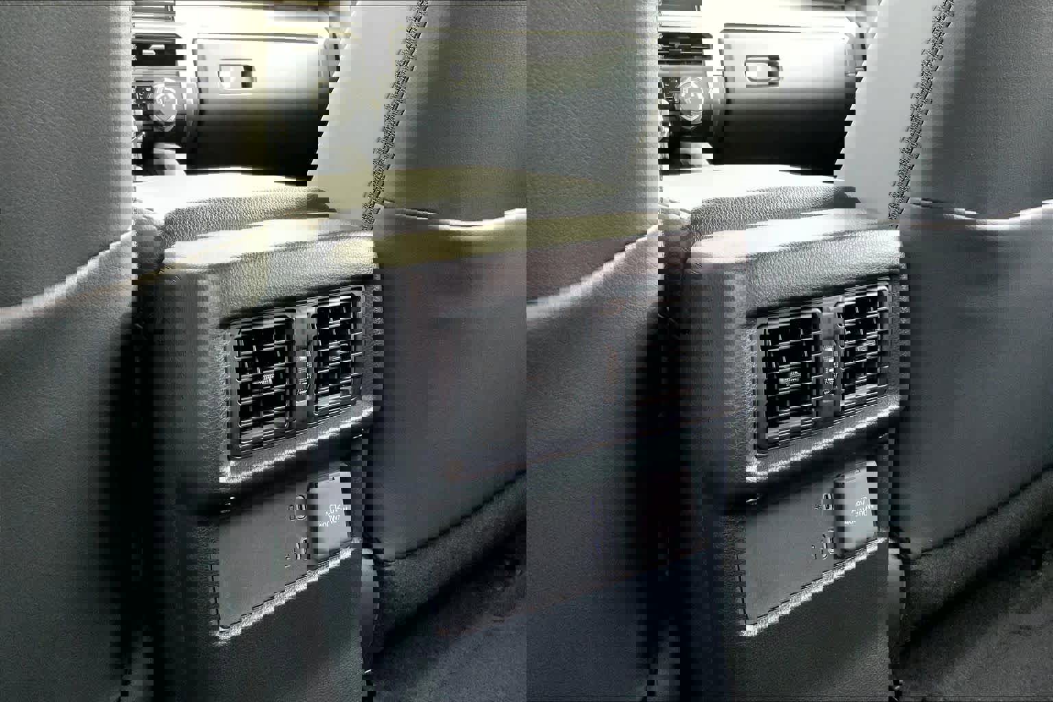 Used 2025 Toyota 4Runner TRD Sport Premium image 35