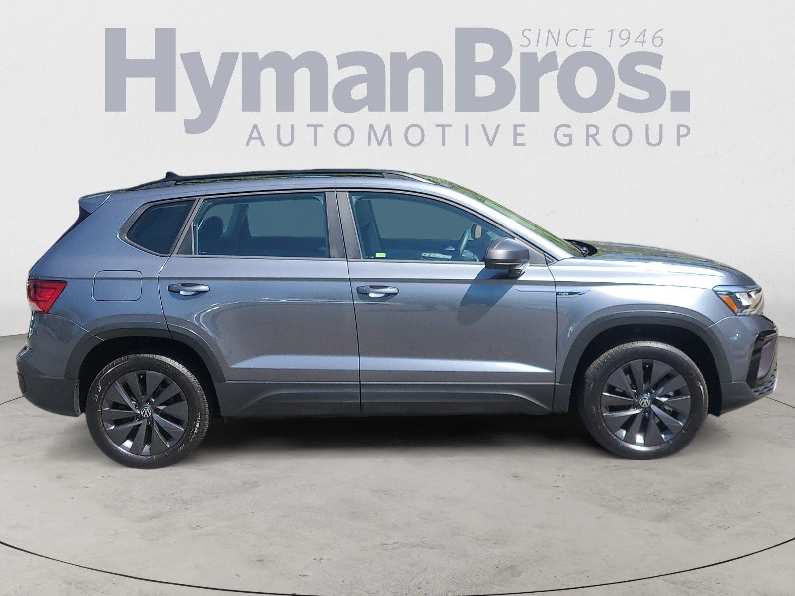 Used 2023 Volkswagen Taos S w/ Driver Assistance Package FWD image 2