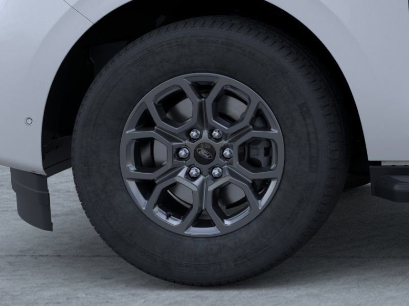 New 2026 Ford Expedition Active image 19