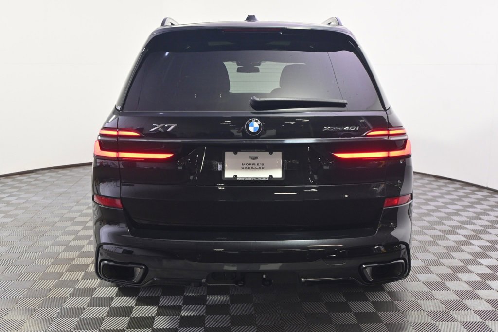 Used 2025 BMW X7 xDrive40i w/ M Sport Package image 5