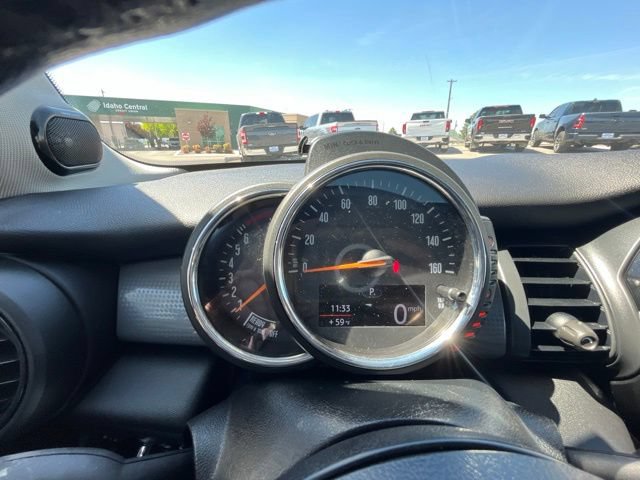 Used 2017 MINI Cooper 4-Door Hardtop FWD image 38