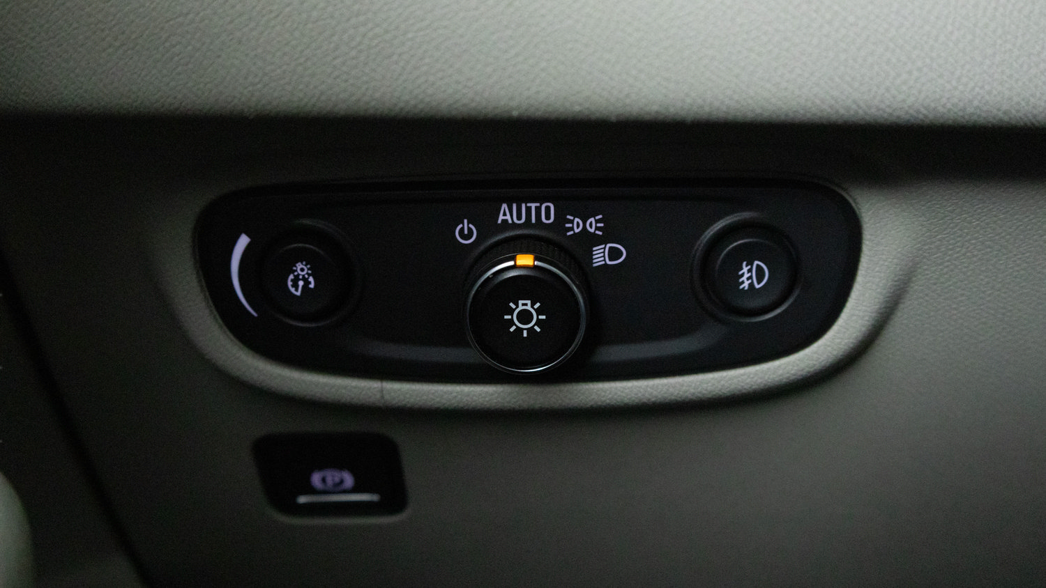 Used 2020 GMC Terrain Denali AWD/4WD image 24