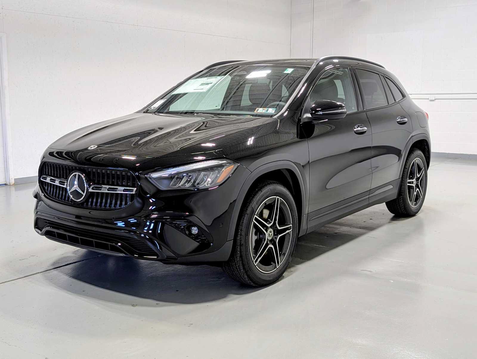 New 2026 Mercedes-Benz GLA 250 4MATIC image 1