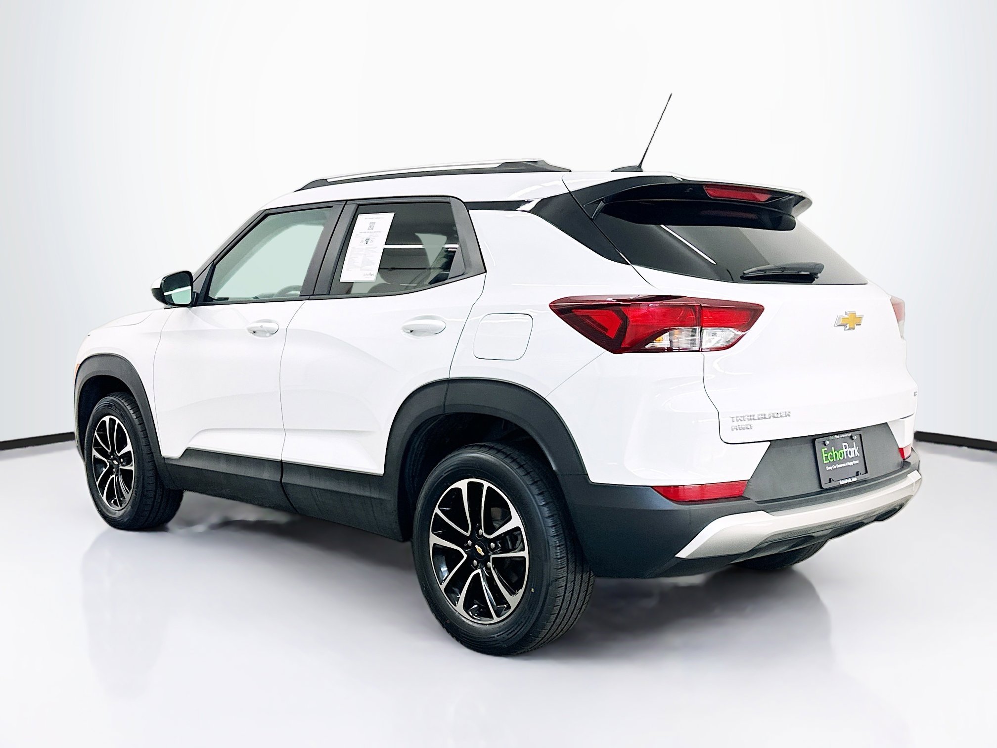 Used 2025 Chevrolet TrailBlazer LT image 5