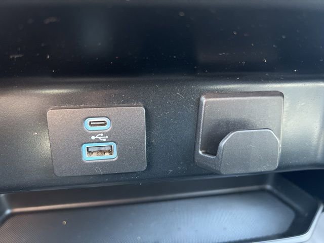 Used 2022 Ford F150 XL image 19