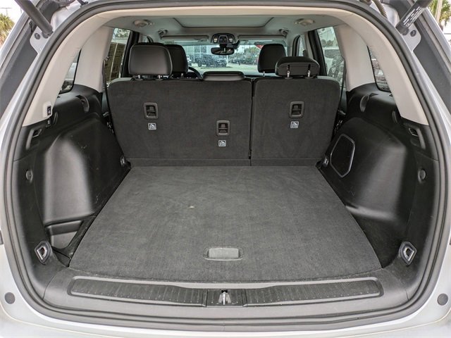 Used 2022 Jeep Grand Cherokee Limited image 13