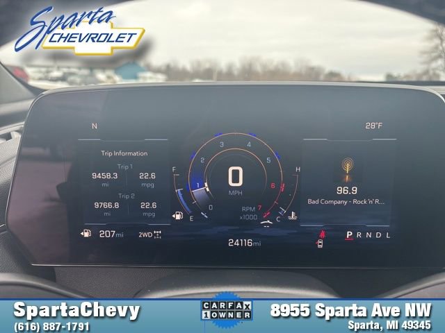 Used 2025 Chevrolet Traverse LT image 11