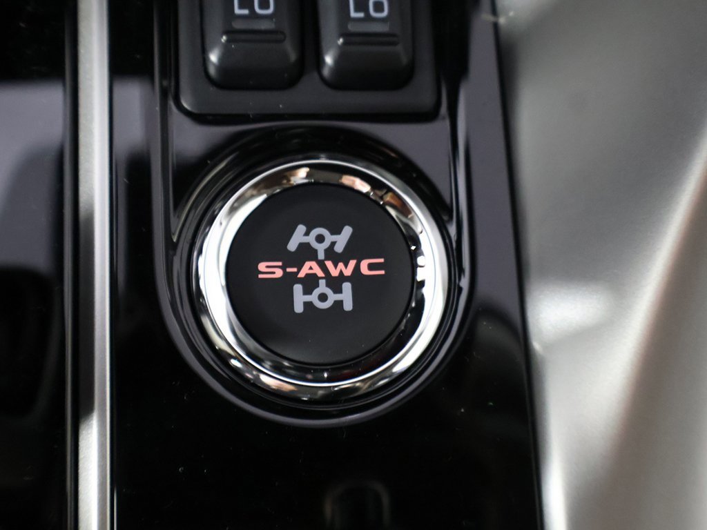 New 2025 Mitsubishi Eclipse Cross LE image 45