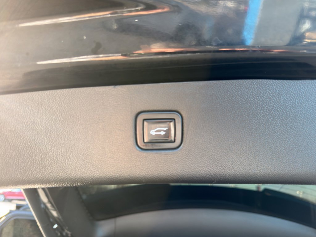 Used 2021 Chevrolet Blazer LT image 14