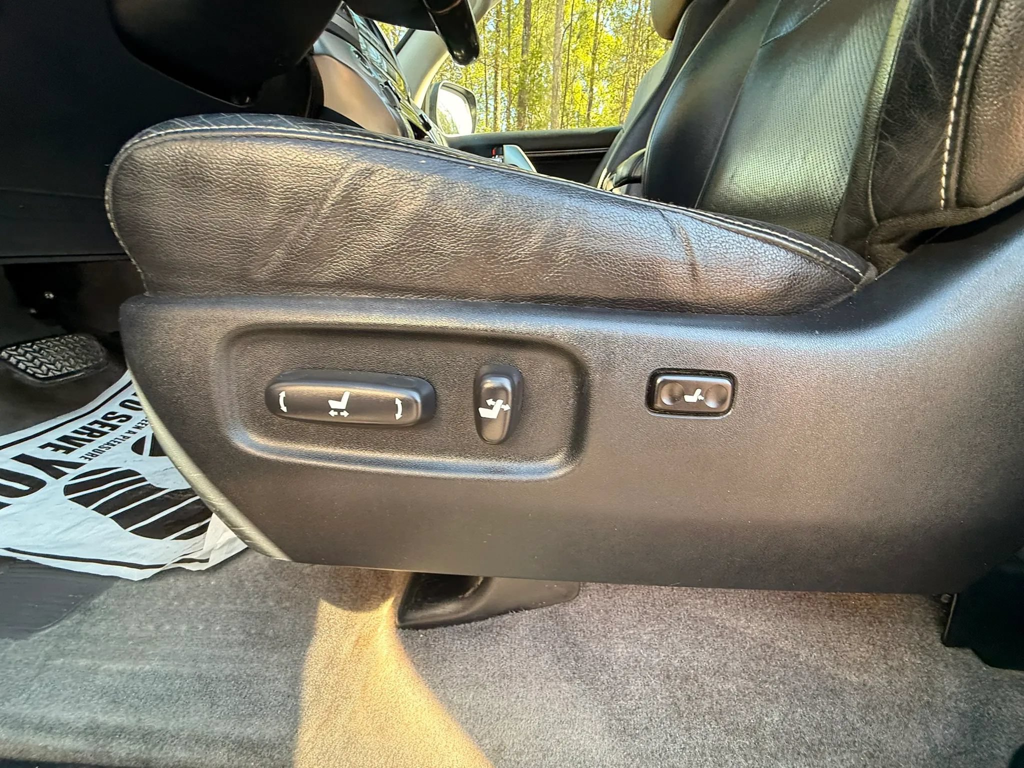 Used 2014 Toyota Land Cruiser AWD/4WD image 16