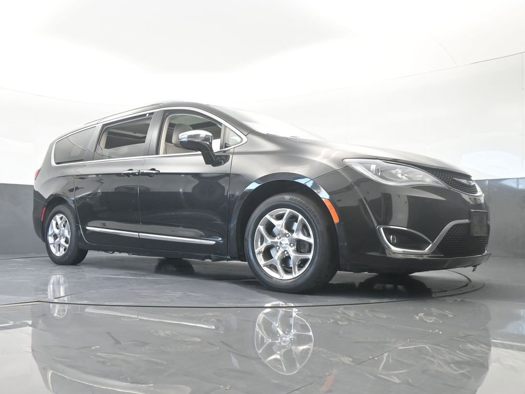 Used 2019 Chrysler Pacifica Limited image 66