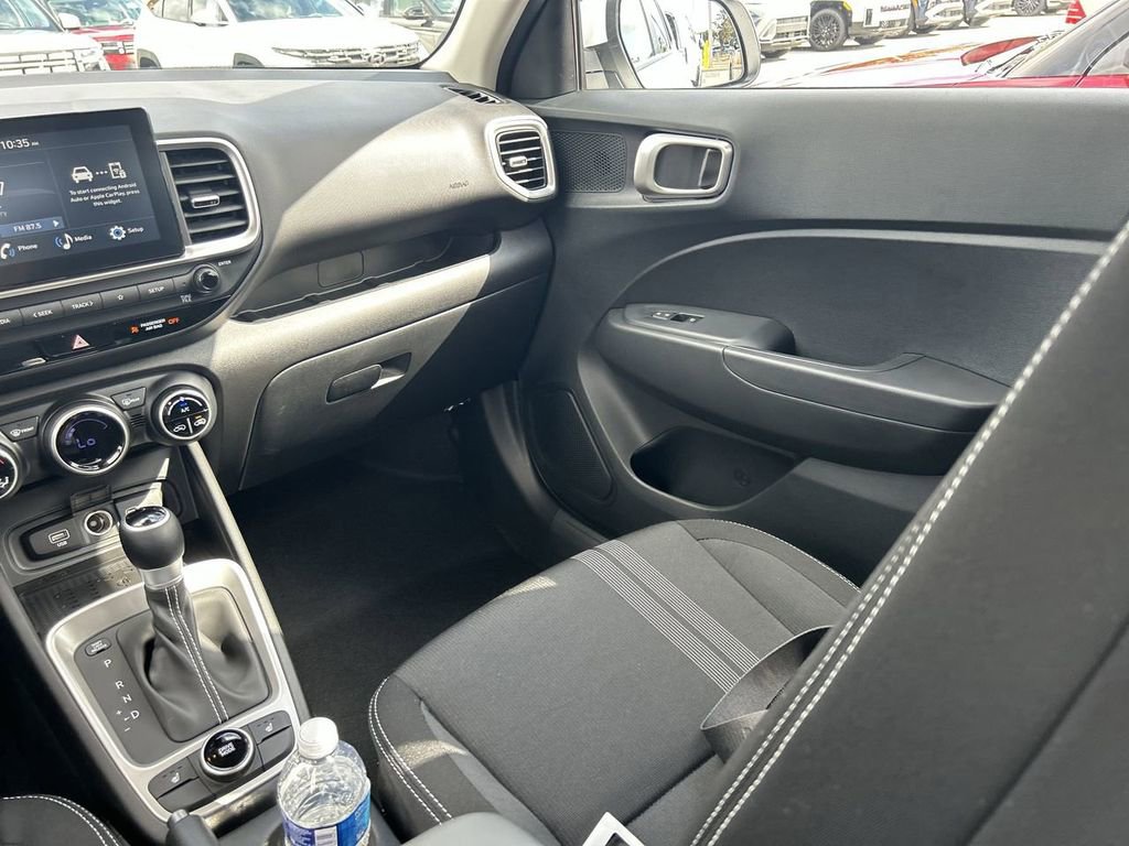 New 2026 Hyundai Venue SEL image 6