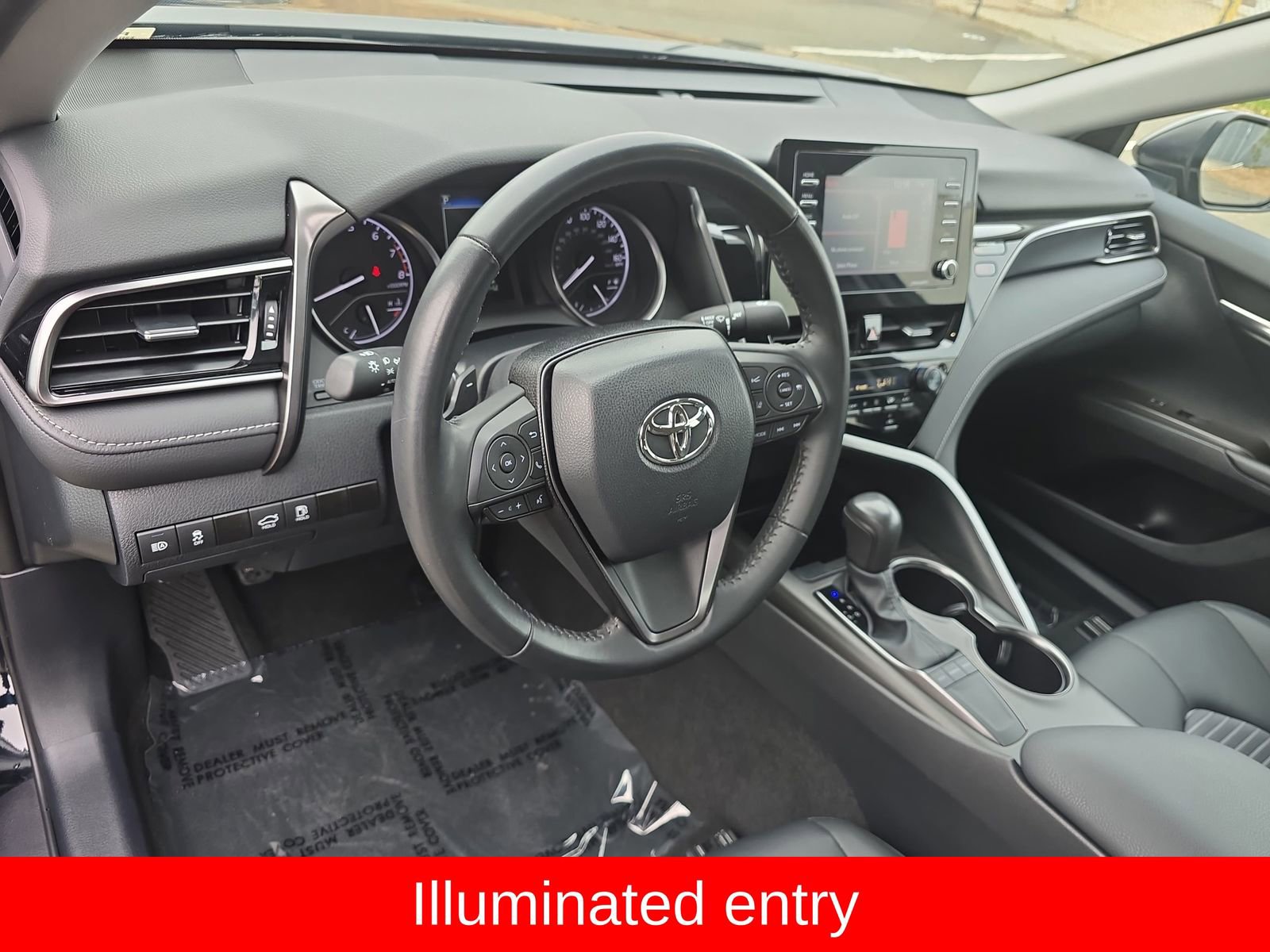 Used 2024 Toyota Camry SE image 20
