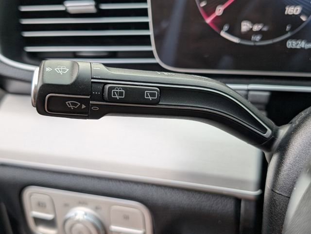 Used 2024 Mercedes-Benz GLE 350 4MATIC image 40