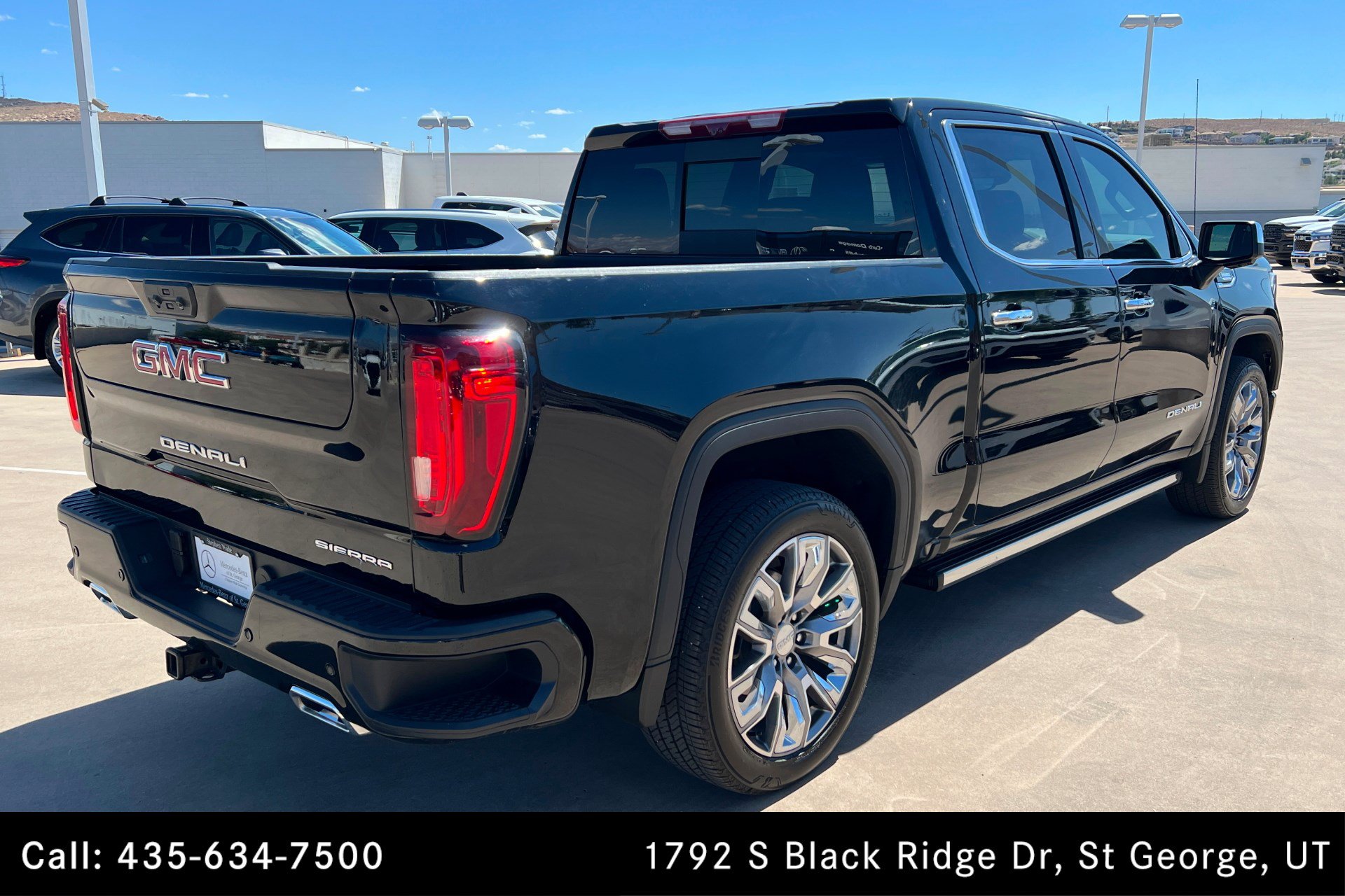 Used 2025 GMC Sierra 1500 Denali w/ Denali Reserve Package AWD/4WD image 5