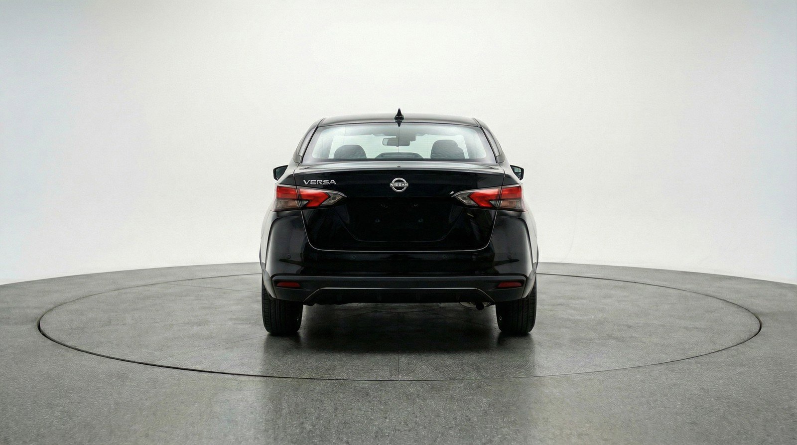 Used 2025 Nissan Versa SV FWD image 7