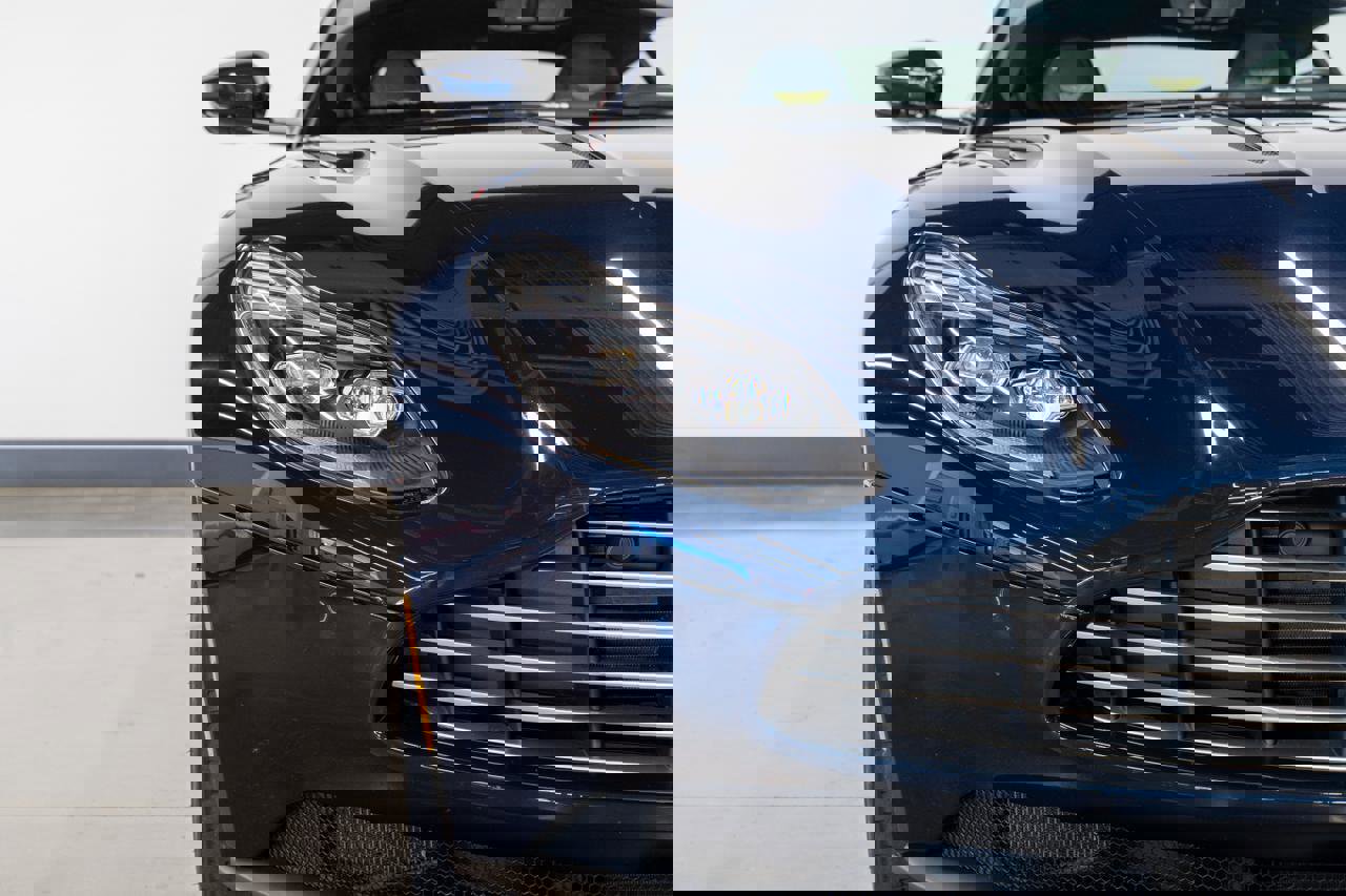 Used 2018 Aston Martin DB11 V12 image 30