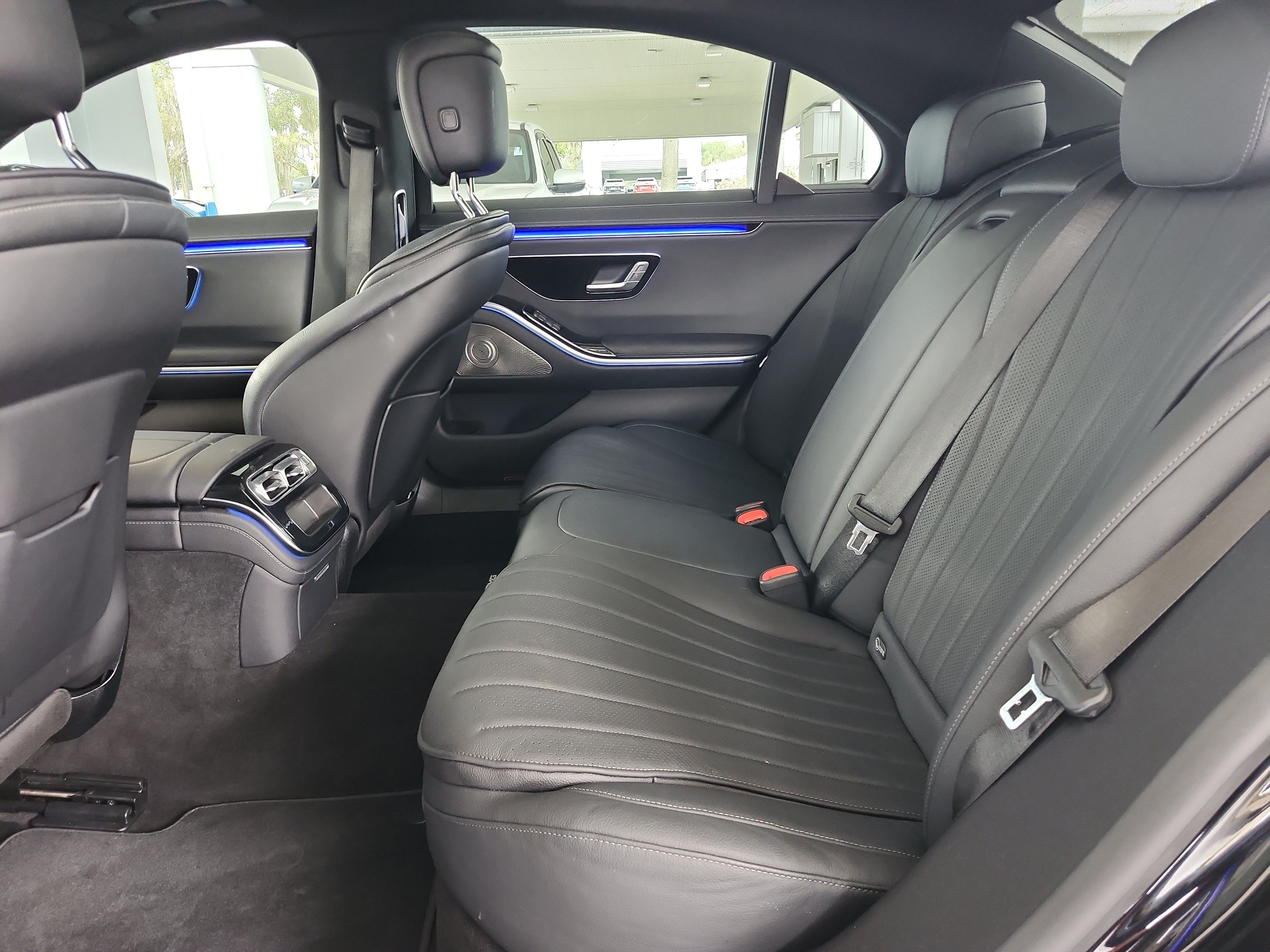 Used 2022 Mercedes-Benz S 500 4MATIC image 18