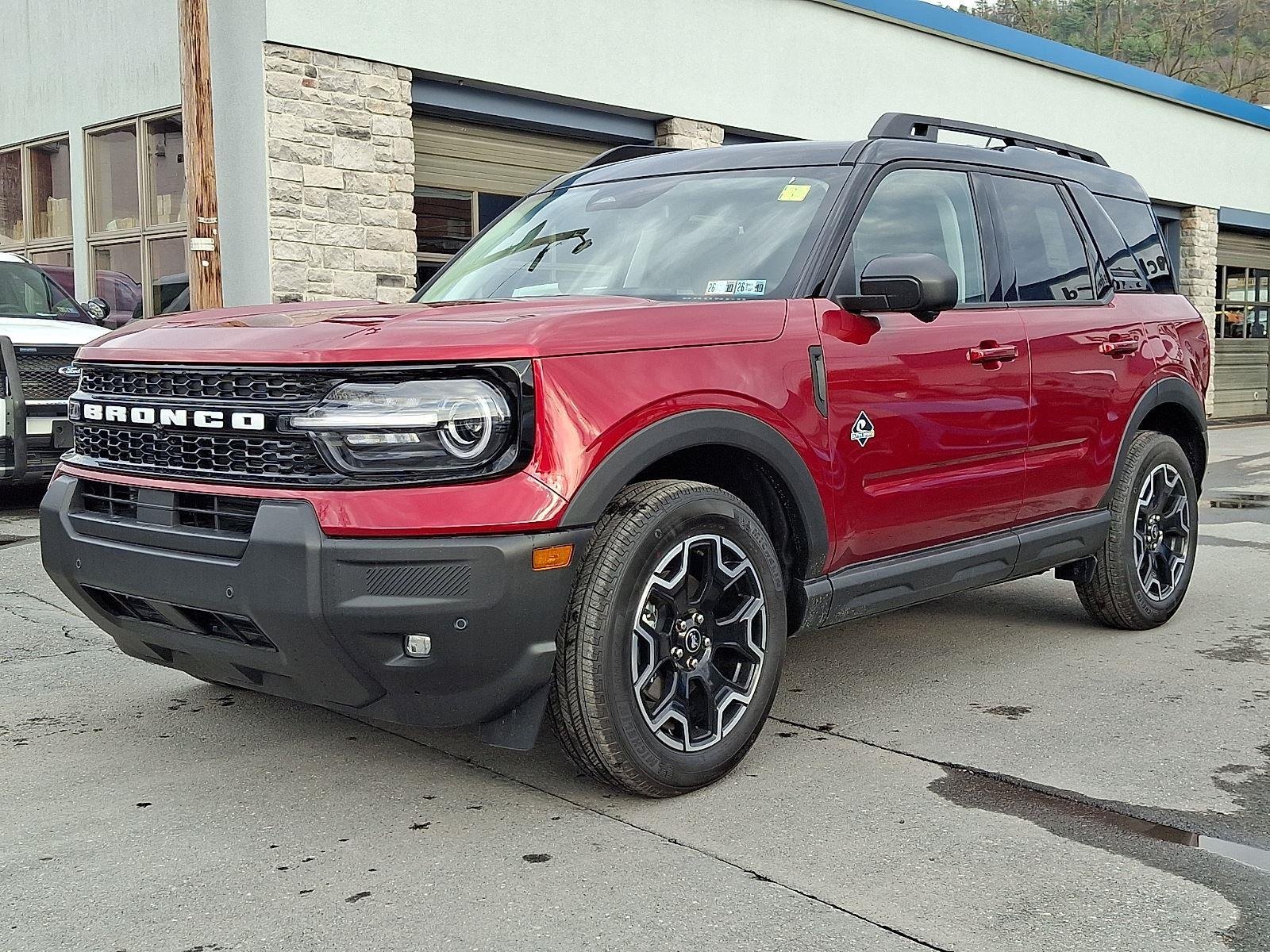 New 2025 Ford Bronco Sport Outer Banks w/ Outer Banks Tech Package+ AWD/4WD image 3