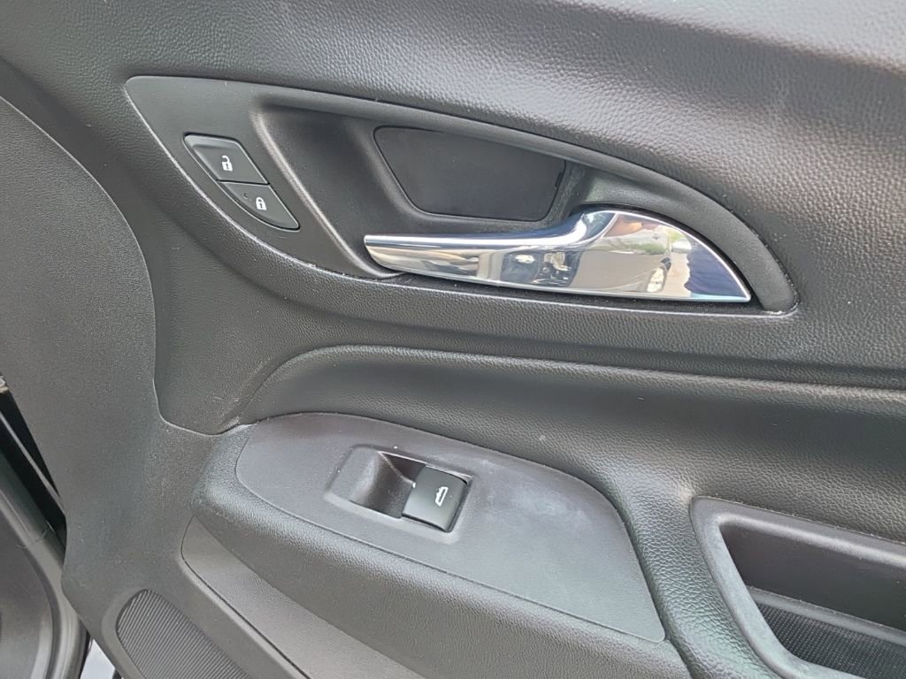 Used 2020 Chevrolet Equinox LT image 42