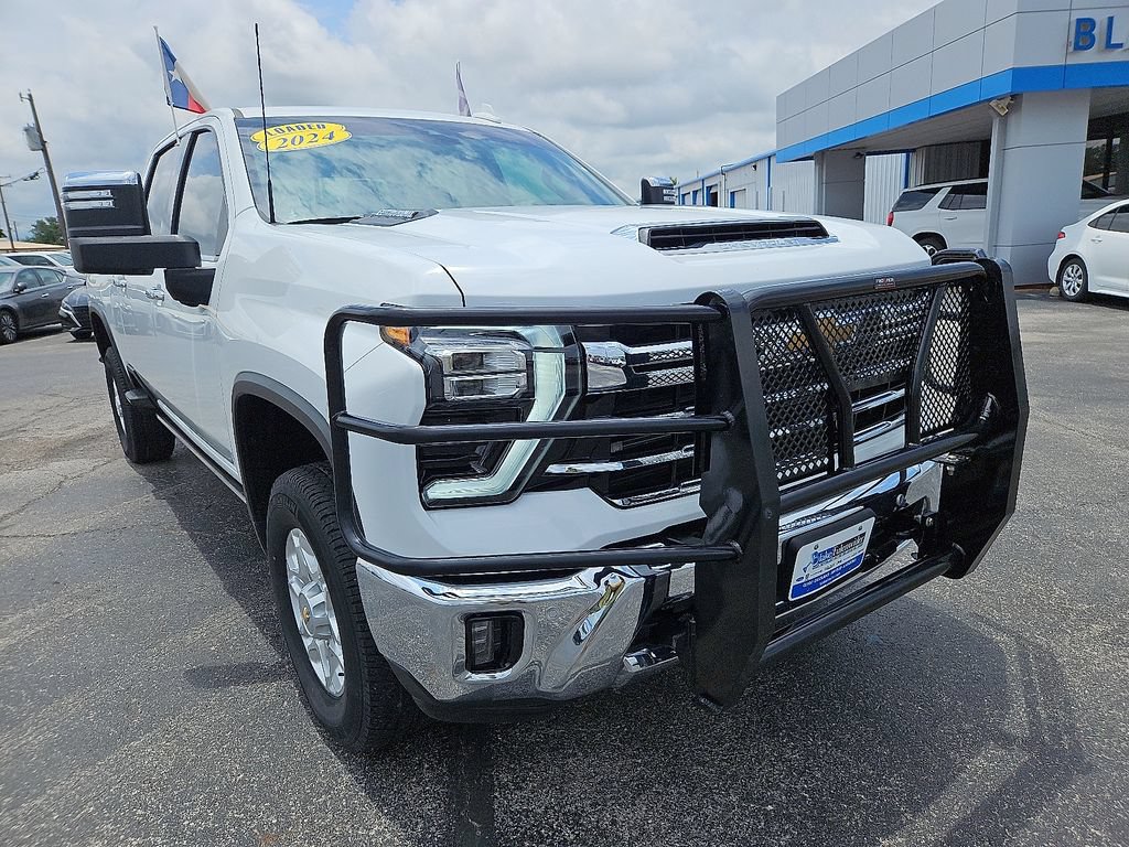Used 2024 Chevrolet Silverado 2500 LTZ w/ LTZ Premium Texas Edition AWD/4WD image 11
