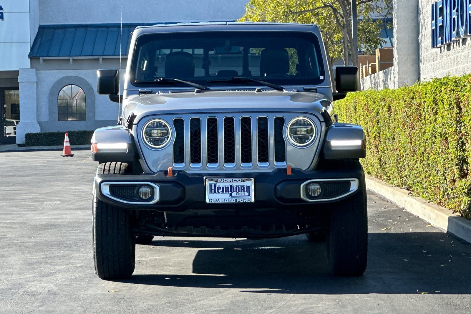 Used 2020 Jeep Gladiator Overland image 9