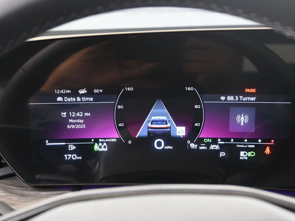 Used 2025 Audi Q5 Premium w/ Convenience Package image 24