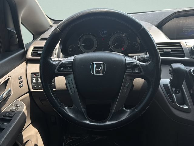 Used 2016 Honda Odyssey Touring Elite image 29