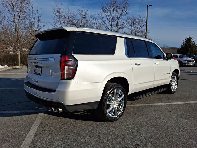 Used 2023 Chevrolet Suburban High Country image 6