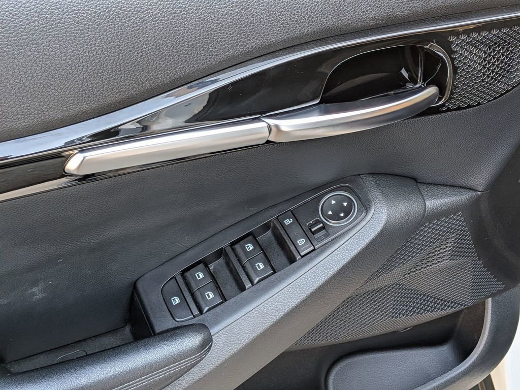 Used 2021 Kia Seltos EX image 11