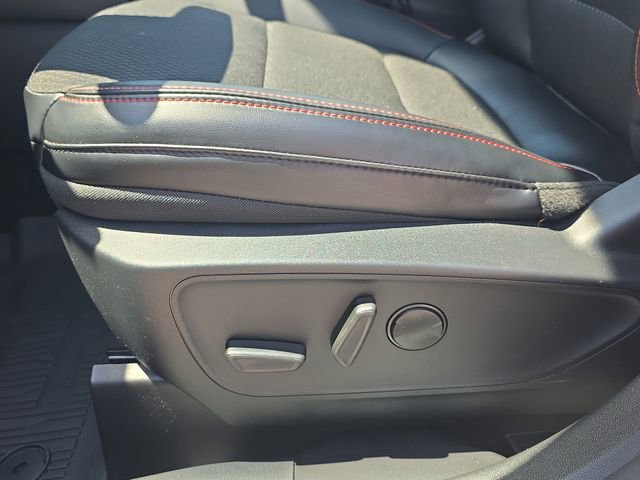 Used 2025 Ford Escape ST-Line w/ Equipment Group 301A FWD image 29