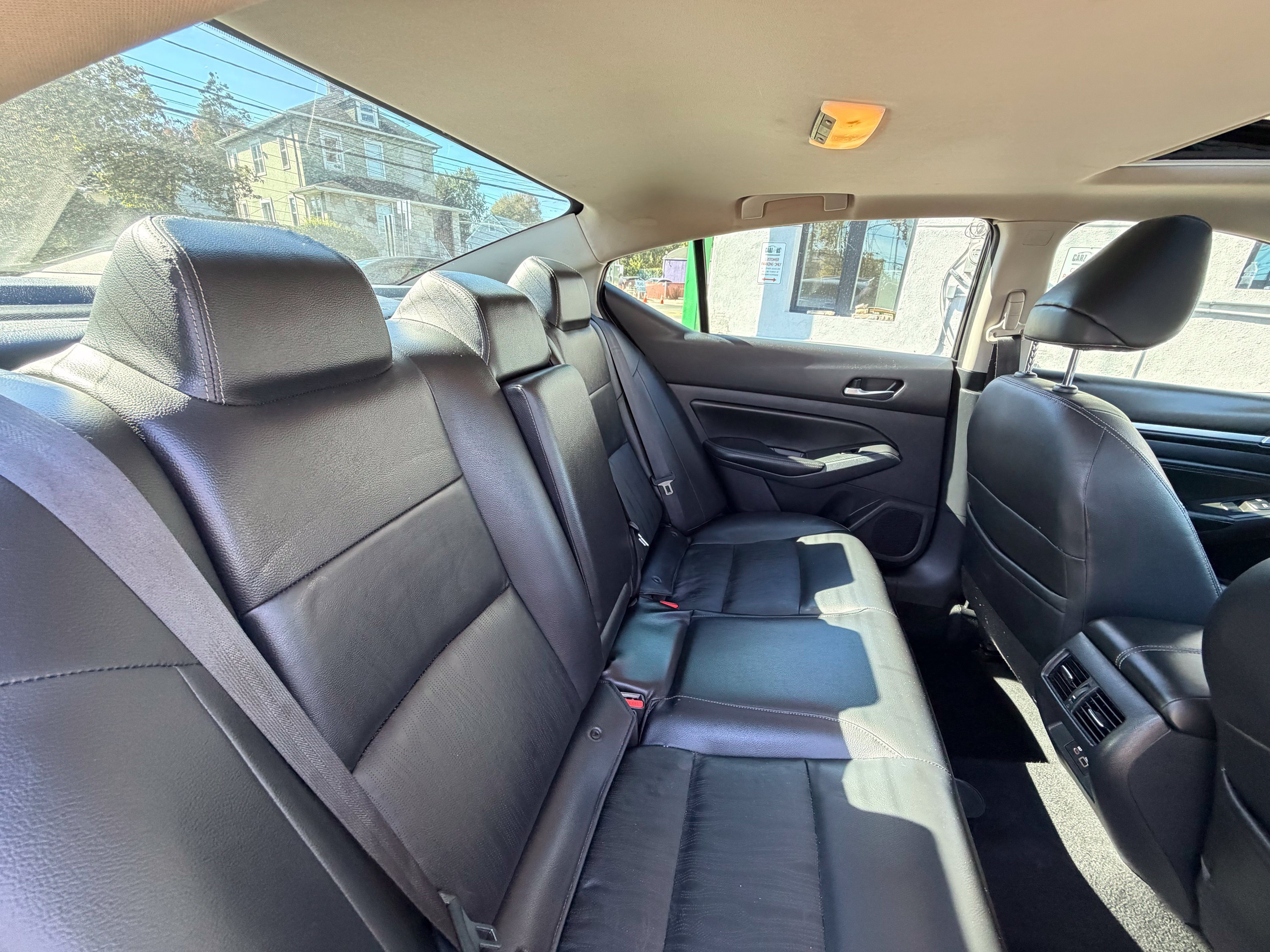 Used 2019 Nissan Altima 2.5 Platinum AWD/4WD image 22