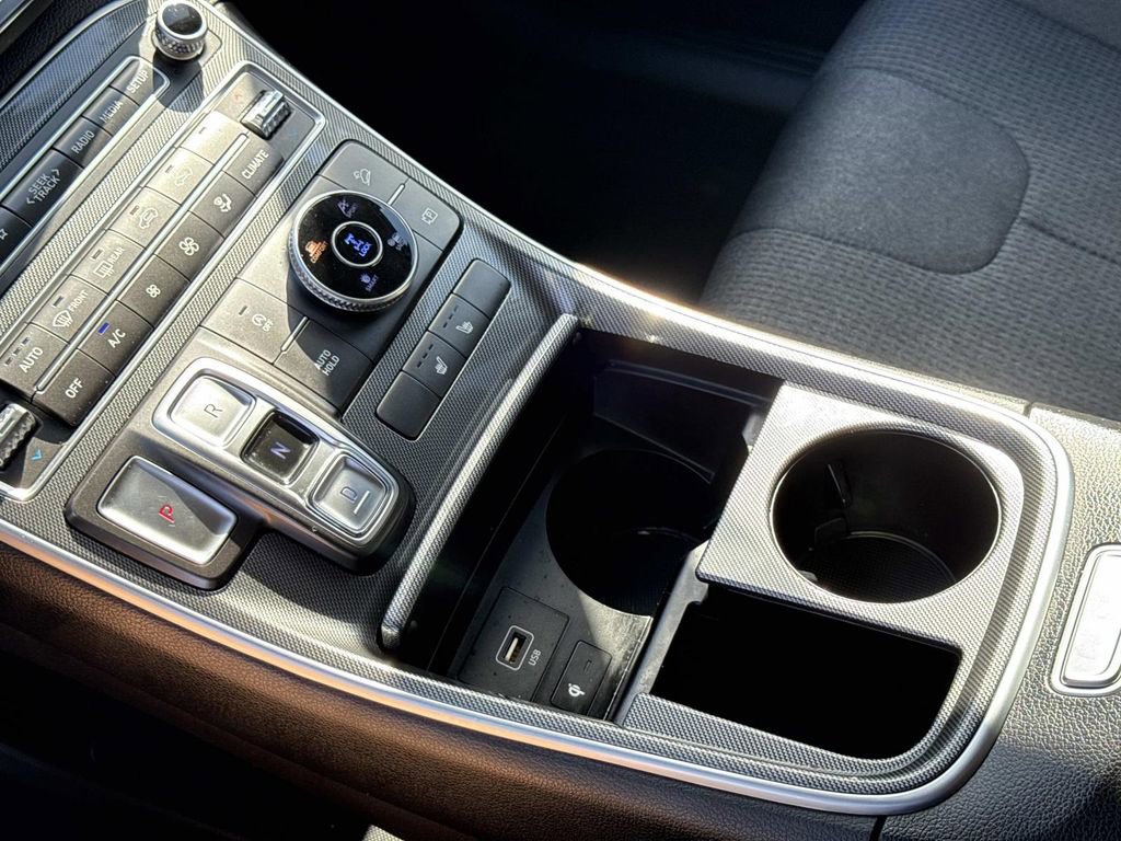 Used 2023 Hyundai Santa Fe SEL image 29