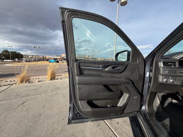 Used 2023 GMC Yukon Denali image 10