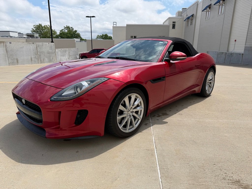 Used 2014 Jaguar F-TYPE Convertible RWD image 10