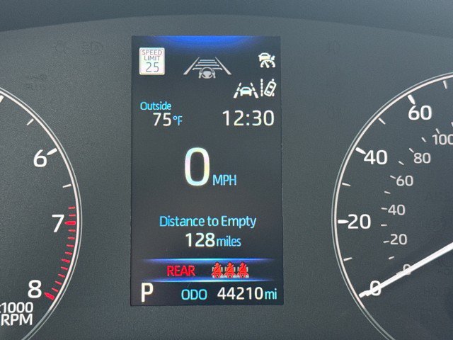 Used 2025 Toyota Corolla LE FWD image 11
