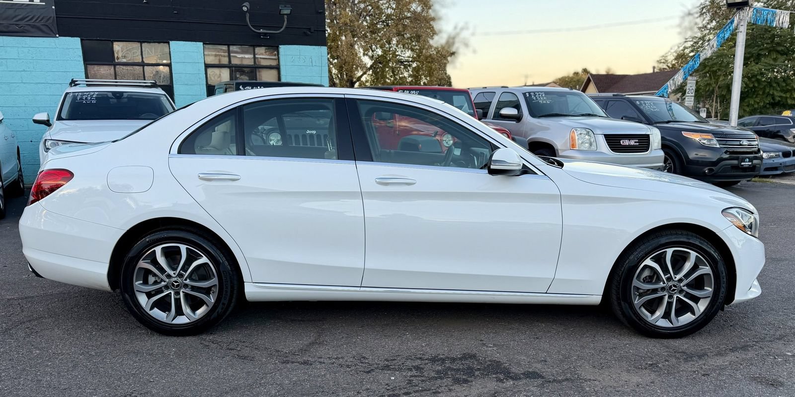 Used 2018 Mercedes-Benz C 300 4MATIC Sedan image 2