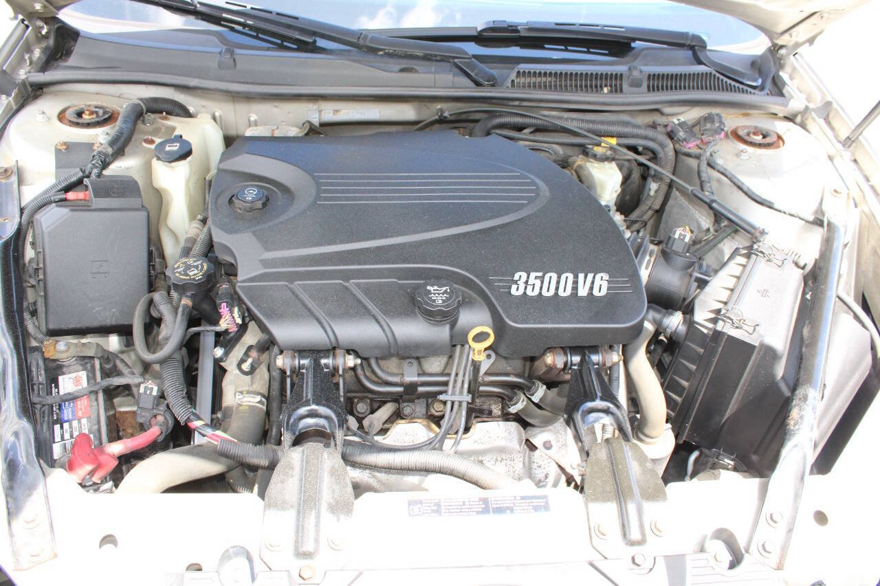 Used 2008 Chevrolet Impala LS FWD image 24